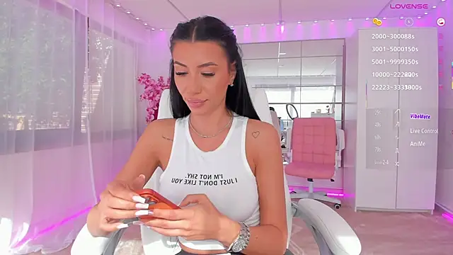 Snapshot of missdiamond_ chatting on May 2026 05:38:02 AM missdiamond online show from May 2026 05:38:02 AM