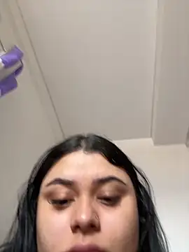alissonfernandez  online show from December 2024 03:12:02 PM