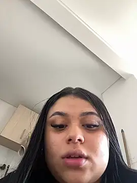 alissonfernandez  online show from January 2025 07:12:01 PM