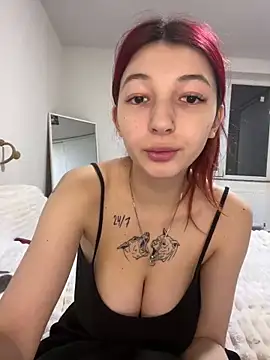 Alissa kiss online show from December 2024 03:11:02 PM