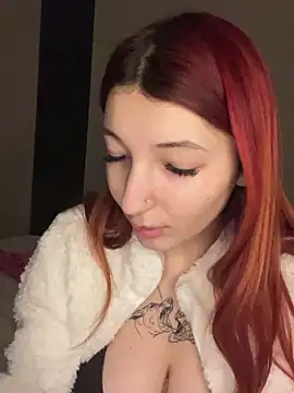 Alissa kiss online show from December 2024 03:59:02 PM