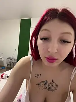 Alissa kiss online show from January 2025 03:58:02 PM