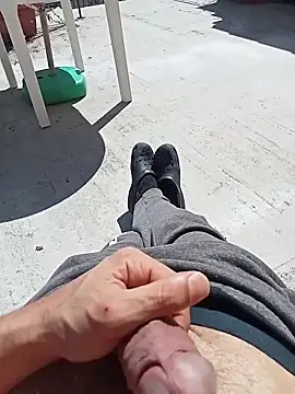 MrTamburine22 online show from March 2026 12:17:02 PM