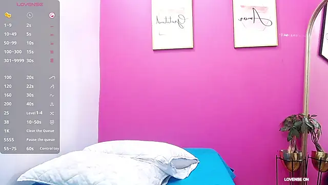 Snapshot of hornybarelylegalgirl chatting on March 2025 07:38:01 PM hornybarelylegalgirl online show from March 2025 07:38:01 PM