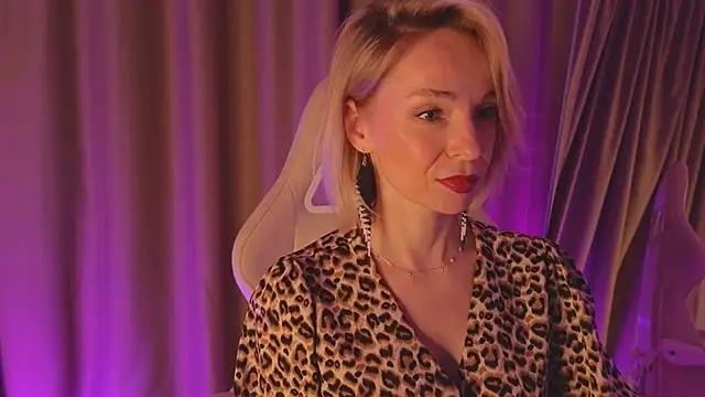 bubbling crush online show from February 2025 04:31:02 PM