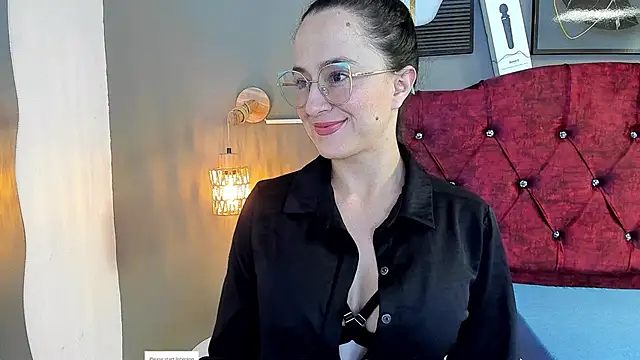 angela nix online show from June 2026 03:29:01 PM