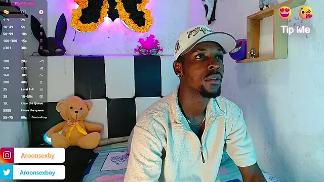 Snapshot of Aroonpapisex chatting on January 2026 10:41:02 PM Aroonpapisex online show from January 2026 10:41:02 PM