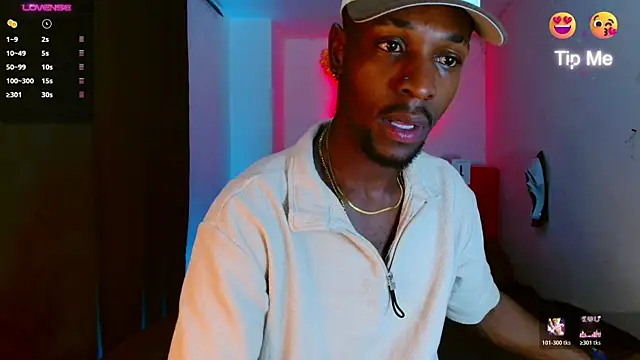 Snapshot of Aroonpapisex chatting on February 2026 11:31:01 AM Aroonpapisex online show from February 2026 11:31:01 AM