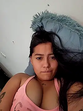 Val clarck online show from December 2024 02:44:01 PM