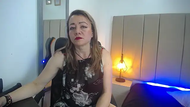 Lupiita223 online show from March 2025 12:55:02 PM