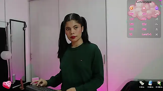 Snapshot of cutehanna1 chatting on February 2025 08:03:01 PM cutehanna1 online show from February 2025 08:03:01 PM