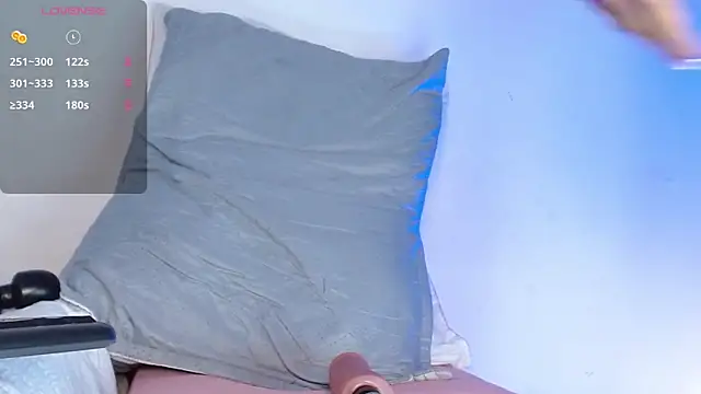 ViolettBrowns online show from September 2025 12:53:01 PM