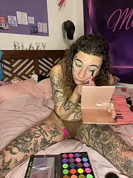 Snapshot of BlazyKitsune- chatting on January 2025 02:42:01 PM BlazyKitsune- online show from January 2025 02:42:01 PM