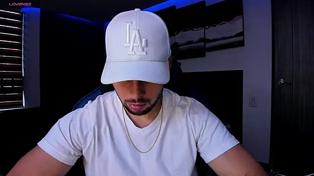 nick klaus online show from April 2026 10:46:02 PM