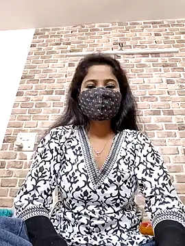 Snapshot of samosa73 chatting on January 2025 02:41:01 PM samosa73 online show from January 2025 02:41:01 PM