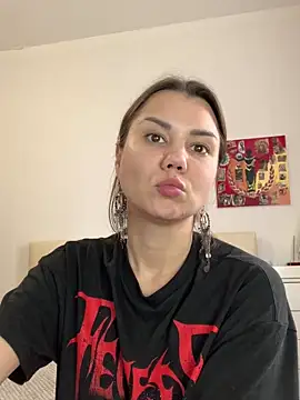 MiraMiss online show from October 2025 09:19:02 AM