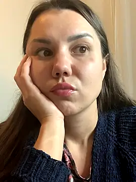 MiraMiss online show from November 2025 08:33:02 PM