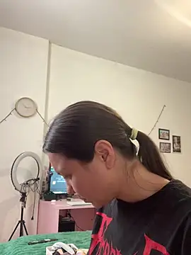 MiraMiss online show from February 2026 09:50:01 AM