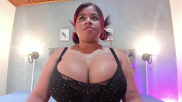 MeridaLane online show from September 2025 02:08:02 PM