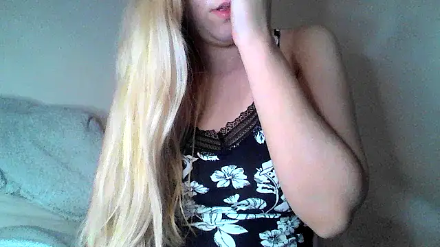 bunnyamy online show from February 2025 09:25:02 PM