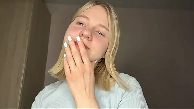 OdelinaFicken online show from February 2026 07:59:02 AM