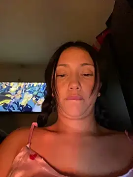 sweet kitty0110 online show from December 2024 07:01:01 AM