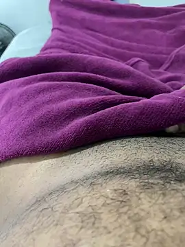 Snapshot of rodrigo21Cm_ chatting on December 2024 08:25:01 PM rodrigo21Cm online show from December 2024 08:25:01 PM