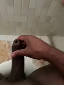 Snapshot of rodrigo21Cm_ chatting on February 2025 11:27:01 AM rodrigo21Cm online show from February 2025 11:27:01 AM