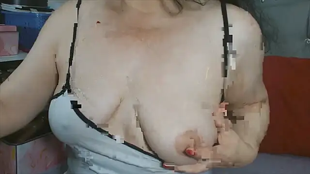 maturepriscila online show from March 2026 02:23:01 PM