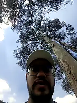 Snapshot of Nicky_smith__ chatting on December 2024 03:22:01 PM Nicky smith online show from December 2024 03:22:01 PM