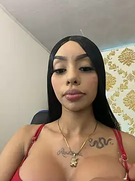 Tiffanny online show from March 2026 03:33:01 AM