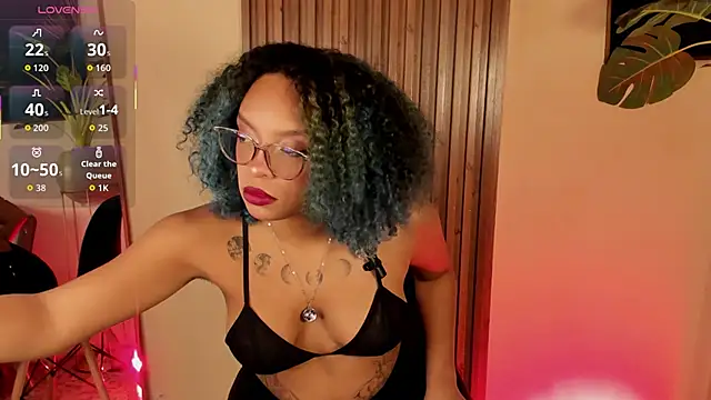 ened nessa online show from September 2025 12:42:01 PM