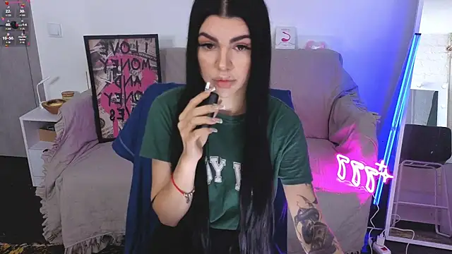 Snapshot of Tiffany_lab chatting on October 2025 11:56:02 AM Tiffany lab online show from October 2025 11:56:02 AM