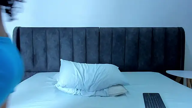 valtira nova online show from January 2025 07:03:01 AM