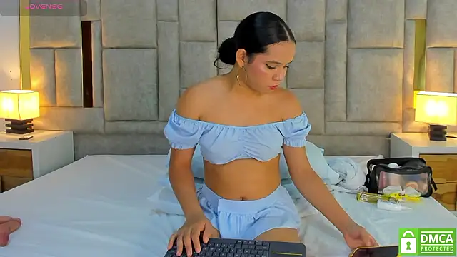 valtira nova online show from March 2026 08:02:02 PM