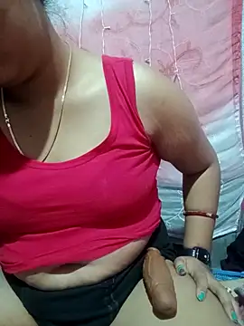 Super-Couple online show from November 2025 12:16:01 PM