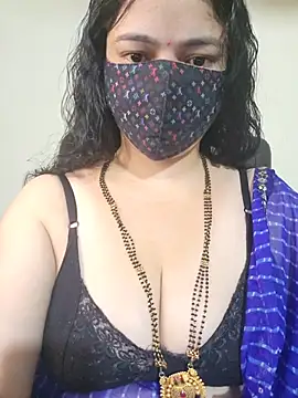 Snapshot of nsdhlove chatting on July 2026 10:33:02 AM nsdhlove online show from July 2026 10:33:02 AM