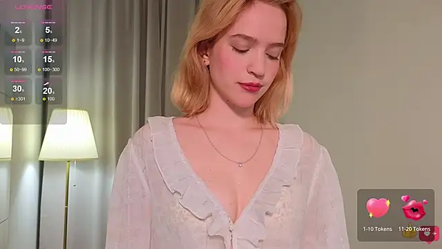 Snapshot of lolly_pie chatting on January 2025 03:31:02 PM lolly pie online show from January 2025 03:31:02 PM