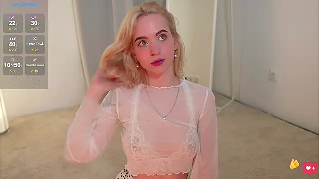 Snapshot of lolly_pie chatting on March 2025 06:29:02 PM lolly pie online show from March 2025 06:29:02 PM