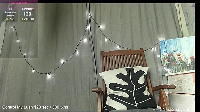 Snapshot of Skinnyshiny_boy chatting on March 2025 04:44:01 PM Skinnyshiny boy online show from March 2025 04:44:01 PM