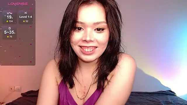 Snapshot of Mellovely chatting on December 2024 03:54:02 PM Mellovely online show from December 2024 03:54:02 PM