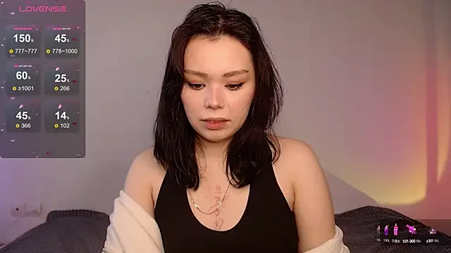 Snapshot of Mellovely chatting on December 2024 04:07:02 AM Mellovely online show from December 2024 04:07:02 AM