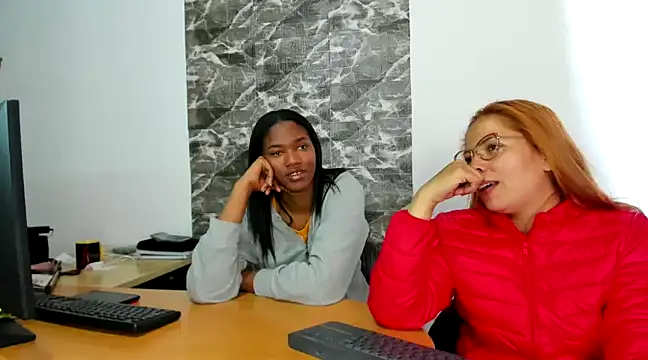 MISSANDRE4 online show from January 2025 05:23:01 PM