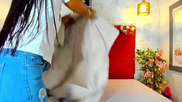 SilvannaFit online show from December 2025 10:33:01 AM