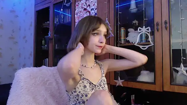 cloudgirrl online show from January 2025 09:06:01 PM