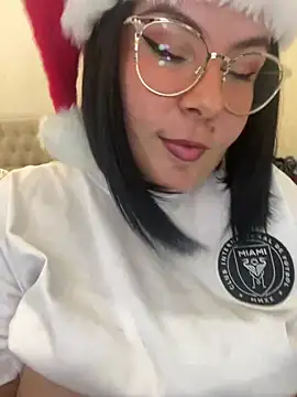 SoshyBaby online show from December 2024 09:27:01 PM