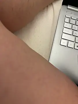 SoshyBaby online show from October 2025 05:56:02 PM