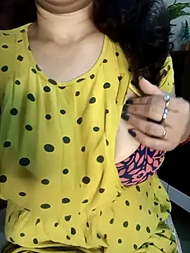 Sneha gril online show from April 2026 06:12:01 PM