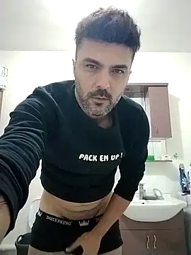 hot man eray online show from October 2025 08:31:02 PM