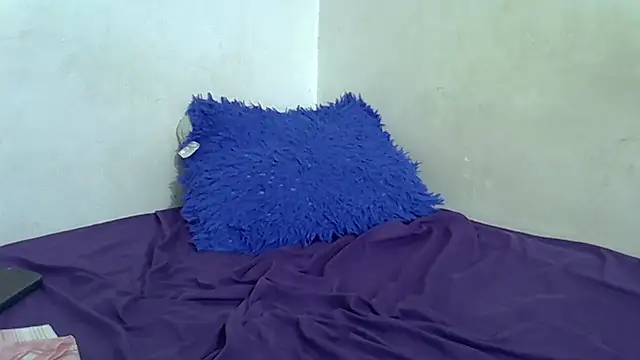 Harrisamor online show from April 2026 07:16:01 PM